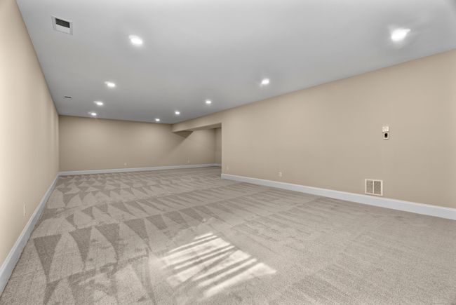 14 Summer Time Cir, Condo with 2 bedrooms, 2 bathrooms and null parking in Pawcatuck CT | Image 13