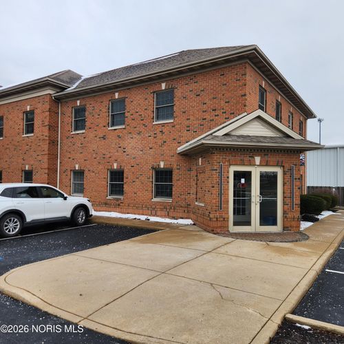 2113 Tiffin Ave, Findlay, OH, 45840-8516 | Card Image