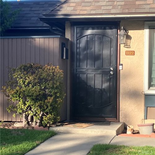 1122 S Dover, Anaheim, CA, 92805 | Card Image