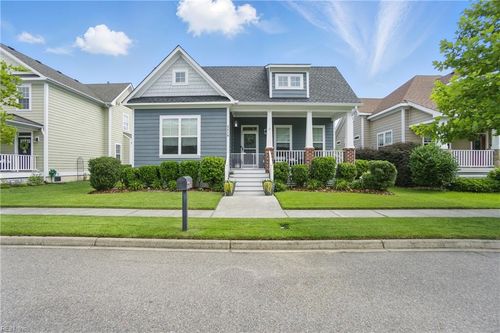 3216 Meanley Dr, Chesapeake, VA, 23323-1322 | Card Image
