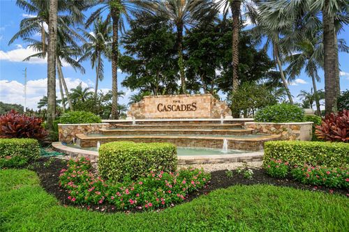 6773 Castlemaine Ave, Boynton Beach, FL, 33437-6432 | Card Image