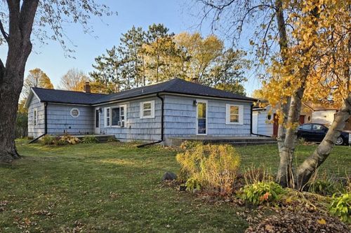 111 S Prentice St, Evansville, WI, 53536-1242 | Card Image