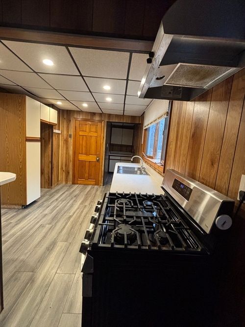 1-96 Summit St, Rockland, MA, 02370-1633 | Card Image