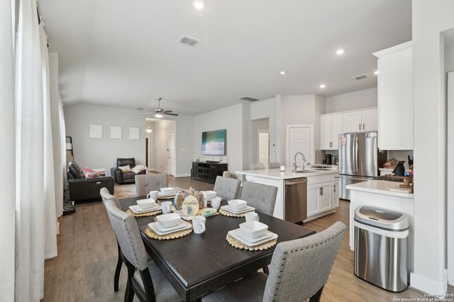 14926 Palmer Crk, House other with 4 bedrooms, 2 bathrooms and null parking in San Antonio TX | Image 13