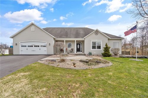 7940 Joss Farm Way, Cicero, NY, 13039-7003 | Card Image