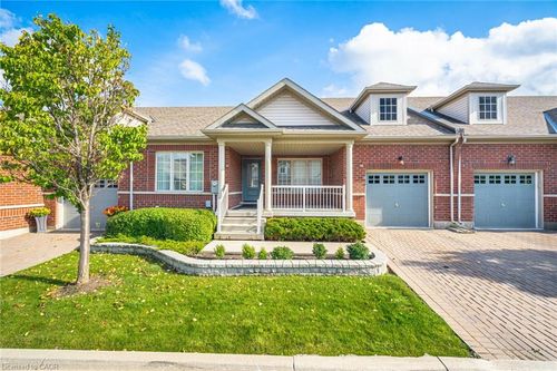 17 Lacorra Way, Brampton, ON, L6R3P2 | Card Image