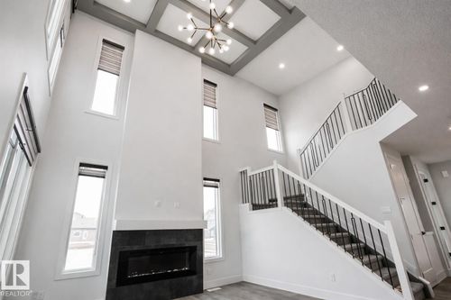 7446 Colonel Mewburn Rd Nw, Edmonton, AB, T5E6V6 | Card Image