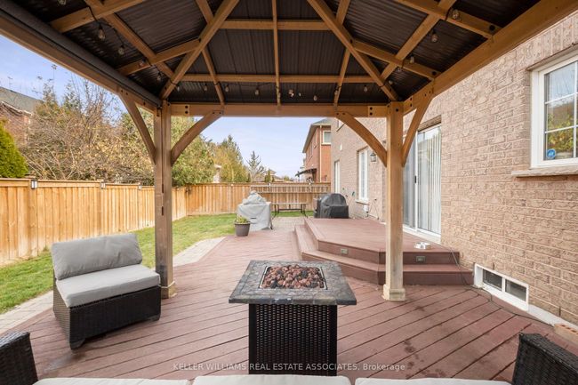 10 Westacott Cres, House other with 5 bedrooms, 5 bathrooms and 3 parking in Ajax ON | Image 44
