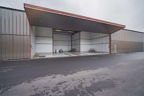 c4-0 Abbot Dr, Bend, OR, 97707 | Card Image