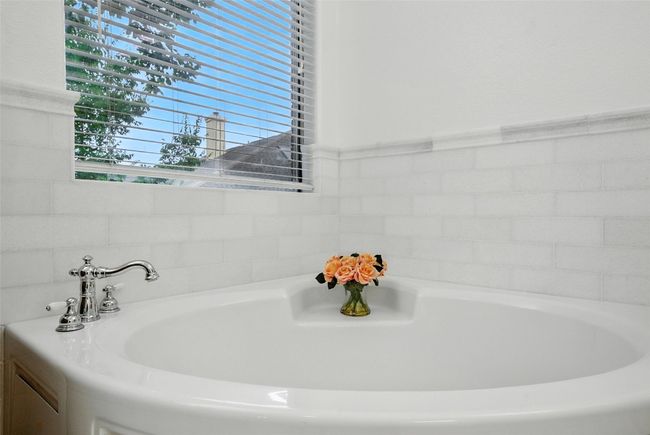 5704 Keli Ct, House other with 4 bedrooms, 4 bathrooms and null parking in Austin TX | Image 22