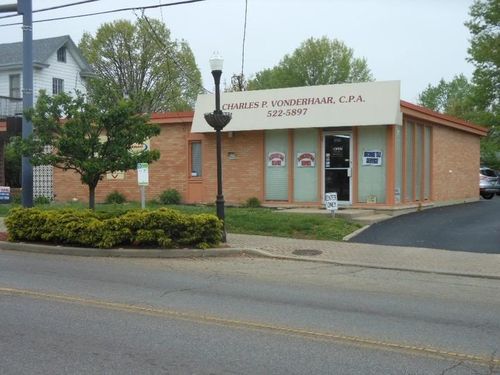 1848 W Galbraith Rd, North College Hill, OH, 45239-4851 | Card Image