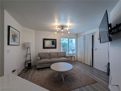 unit-103-460 Elm Dr, Las Vegas, NV, 89169-3680 | Card Image