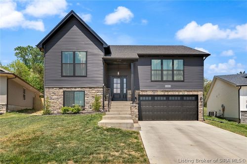 8008 Hudson Ln, Georgetown, IN, 47122-9571 | Card Image