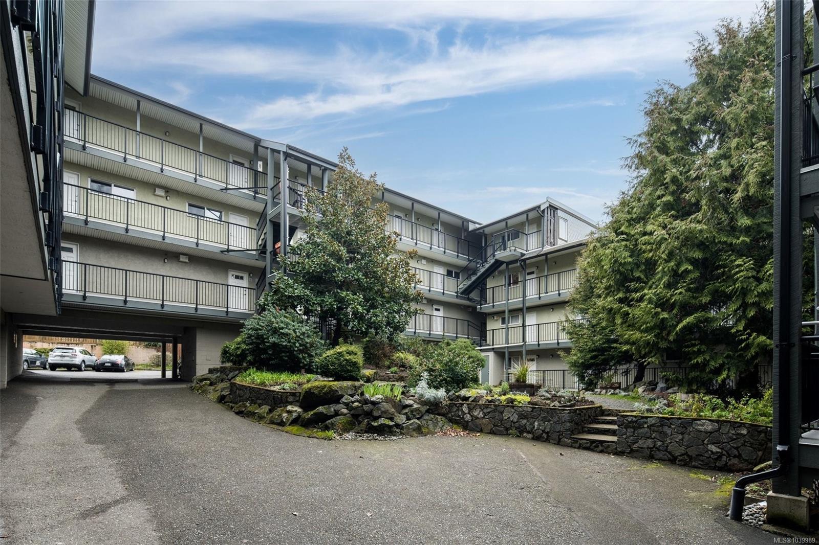 Residential in Saanich 5