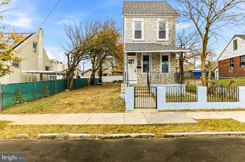 908 N 24th St, CAMDEN, NJ, 08105-3812 | Card Image