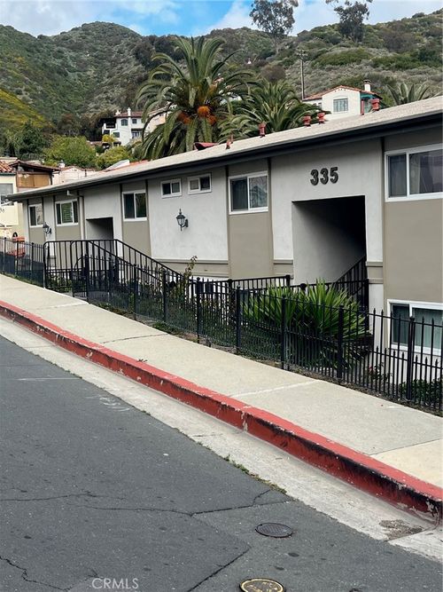 unit-10-335 Whittley Ave, Avalon, CA, 90704-3215 | Card Image