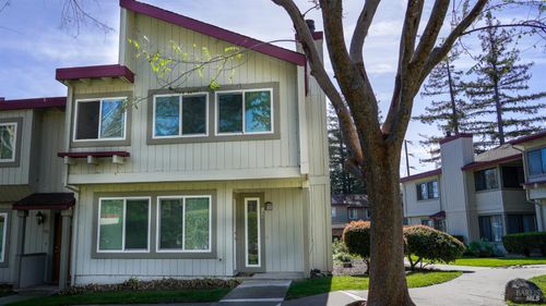 108 Scotia Lane, Novato, CA, 94947 | Card Image