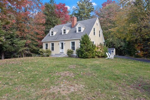 61 Pennacook Cir, Wells, ME, 04090-5594 | Card Image