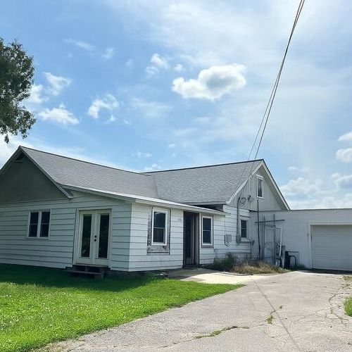 5039 S Luce Ave, Fremont, MI, 49412-7377 | Card Image