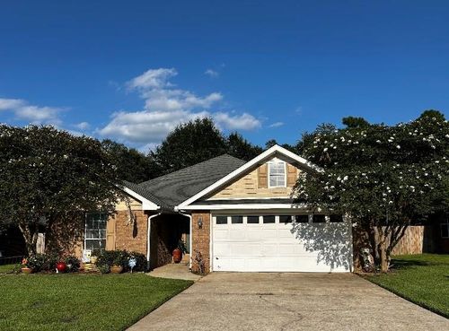 2699 Rosebud Dr E, Mobile, AL, 36695-3677 | Card Image