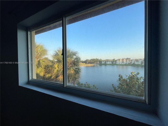 APT-203 - 14970 Sw 82 Nd Ln, Condo with 2 bedrooms, 3 bathrooms and null parking in Miami FL | Image 25