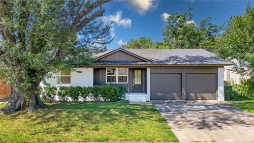 4518 Hanover Dr, Garland, TX, 75042-5130 | Card Image