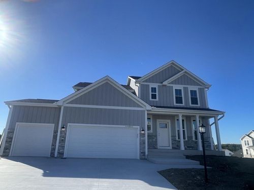 W193N5017 Rosemary Ridge, Menomonee Falls, WI, 53051 | Card Image