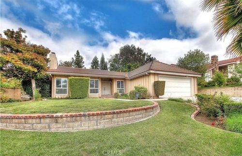 2543 Farview Rd, Fullerton, CA, 92833-1519 | Card Image