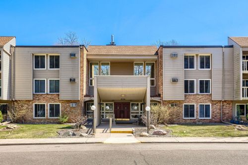 312-4045 Hodgson Rd, Shoreview, MN, 55126-6229 | Card Image