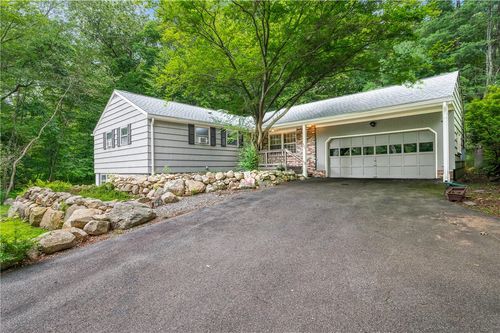 325 Shady Hill Dr, East Greenwich, RI, 02818-1444 | Card Image