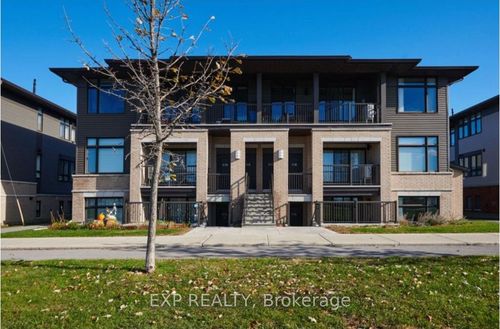 l-50 Jaguar Pvt, Stittsville, ON, K2V0J2 | Card Image