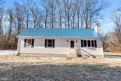 285 Tuxedo Ln, WOODSIDE, DE, 19980-8019 | Card Image