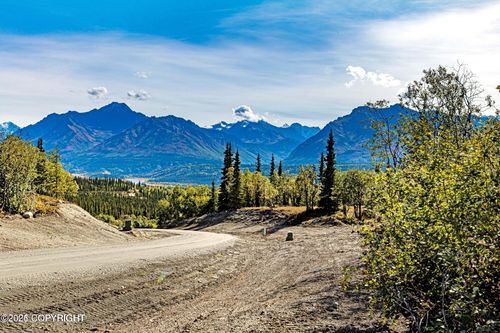 63270 S Red Rooster Rd, Chickaloon, AK, 99674 | Card Image