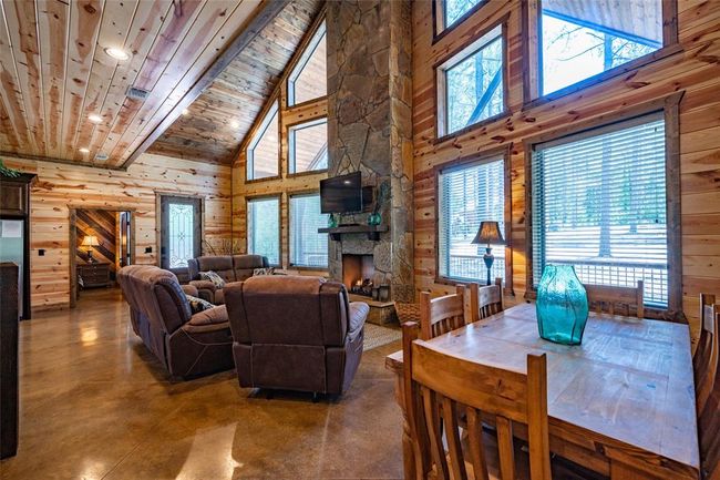 317 Sugar Pine Loop, House other with 4 bedrooms, 5 bathrooms and null parking in Broken Bow OK | Image 12