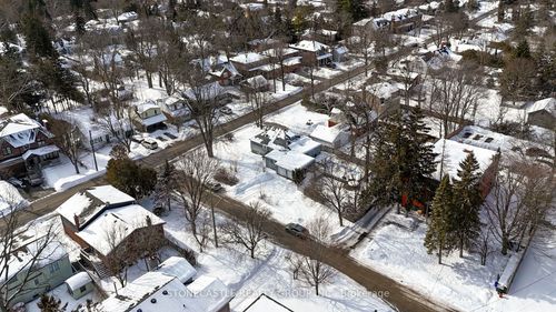 151 Richmond St, Richmond Hill, ON, L4C3Y7 | Card Image