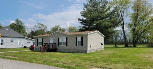 317 W Main St, Sandborn, IN, 47578-8090 | Card Image