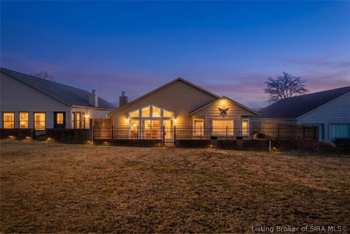 107 Spaulding Dr, Scottsburg, IN, 47170-5901 | Card Image
