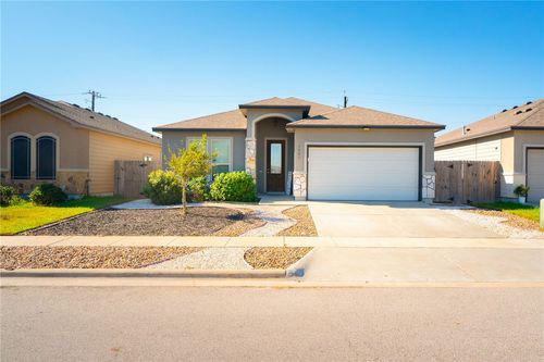 7521 Diamond Dr, Corpus Christi, TX, 78414-2844 | Card Image