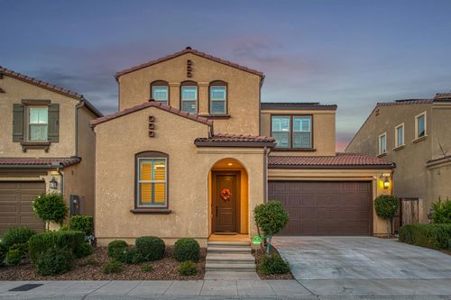 4435 Horizon Dr, Madera, CA, 93636-8003 | Card Image