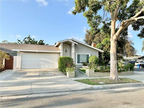 12947 Arabella Pl, Cerritos, CA, 90703-6101 | Card Image