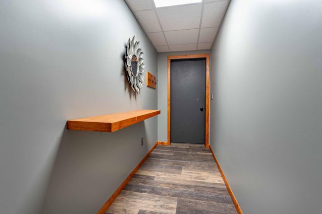 hall to attached garage | Image 59