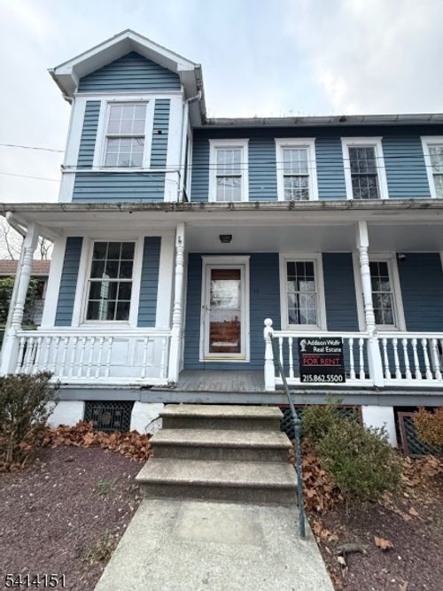 47 Church St, Bloomsbury, NJ, 08804-3110 | Card Image
