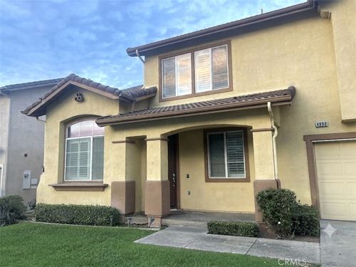 4890 Trailhill Ct, Riverside, CA, 92505-5714 | Card Image
