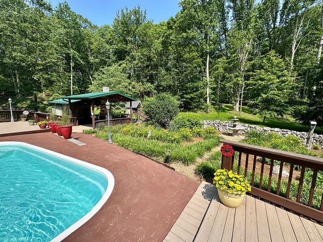 23677 Archery Range Rd, House other with 3 bedrooms, 3 bathrooms and 4 parking in Bristol VA | Image 42