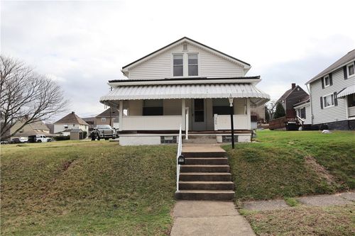 506 Lewis Ave, Jeannette, PA, 15644-2510 | Card Image