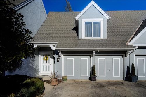 236 Sw Raintree Dr, Lee's Summit, MO, 64082-4773 | Card Image