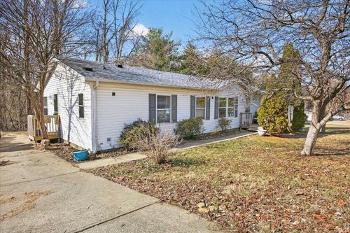 4230 S Orchard Ln, Bloomington, IN, 47403-4876 | Card Image