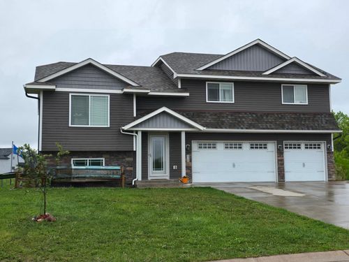 920 Nelson Ave, Mora, MN, 55051-6859 | Card Image