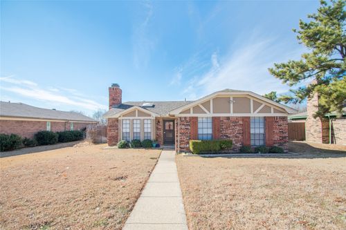 2611 Brandywyne Dr, Carrollton, TX, 75007-5919 | Card Image