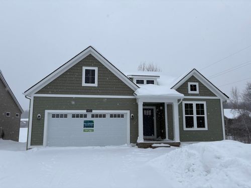 13554 Bowne Dr, Nunica, MI, 49448-9813 | Card Image